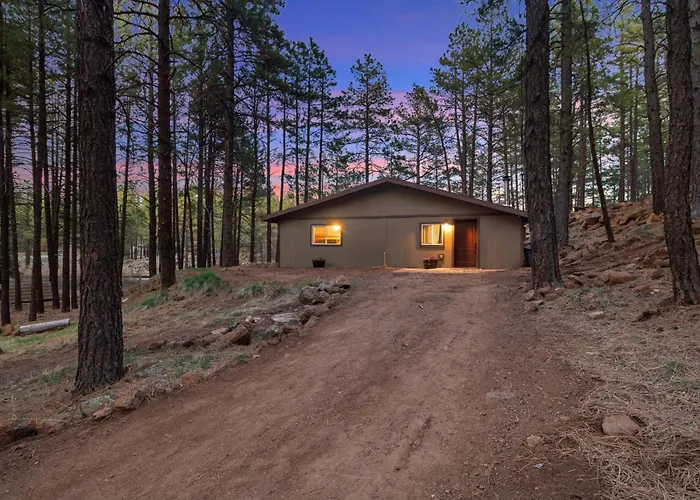 The Cozy Chalet Flagstaff