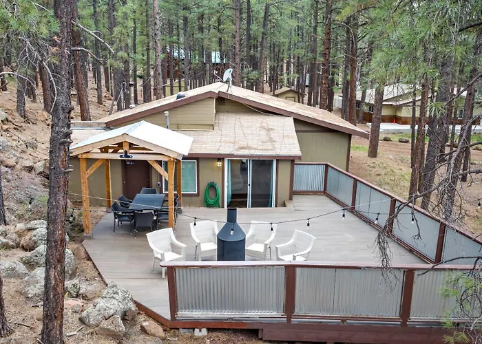 The Cozy Chalet Flagstaff