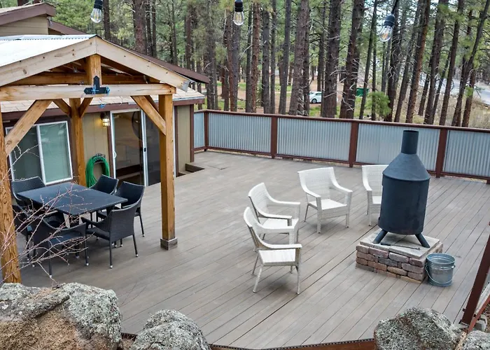 The Cozy Chalet *